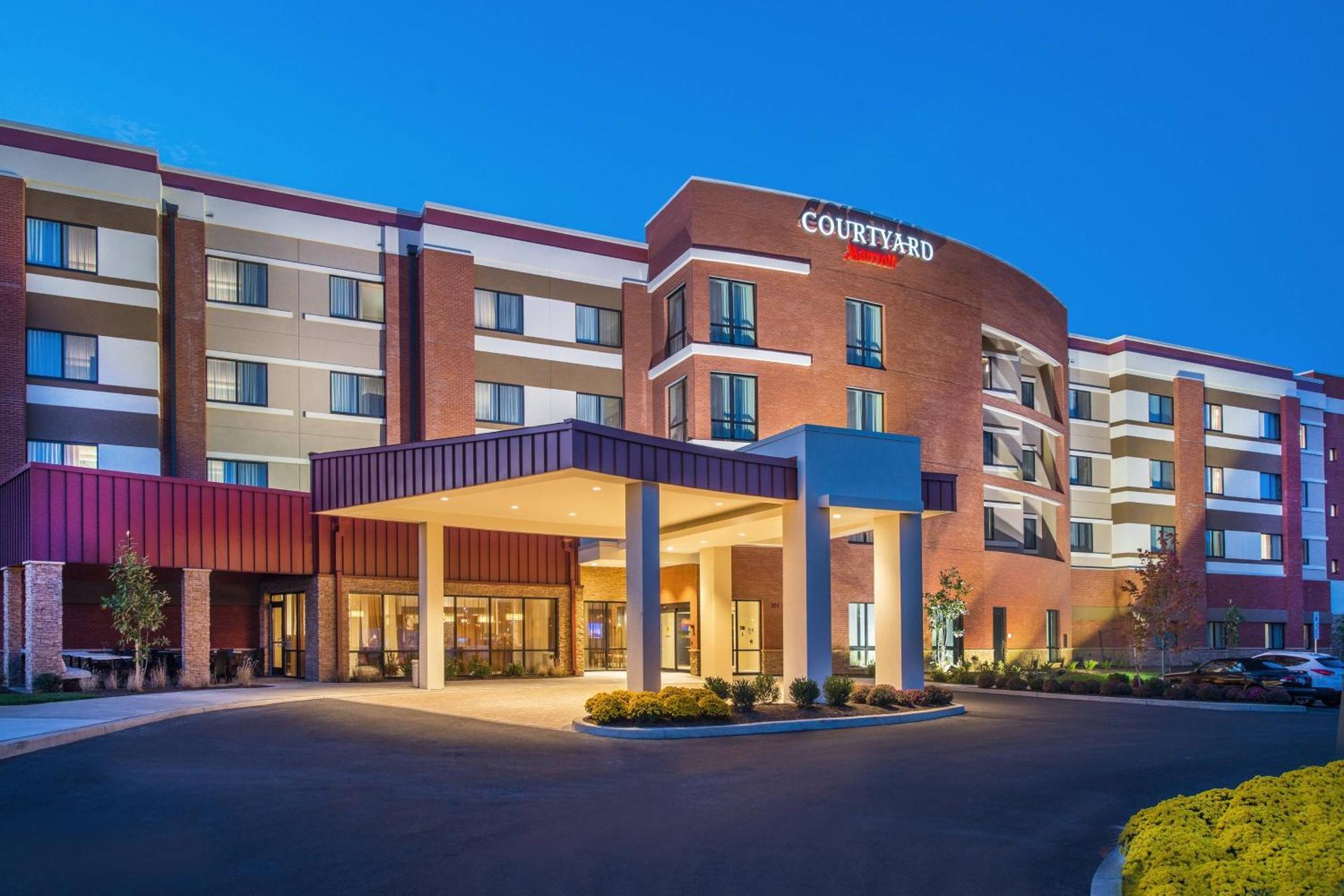Courtyard By Marriott Shippensburg Hotel Exterior photo